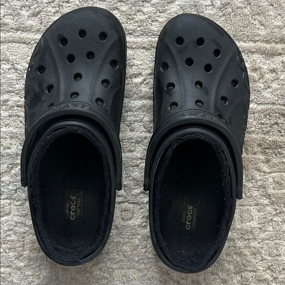 Crocs Black Clogs winter lined
